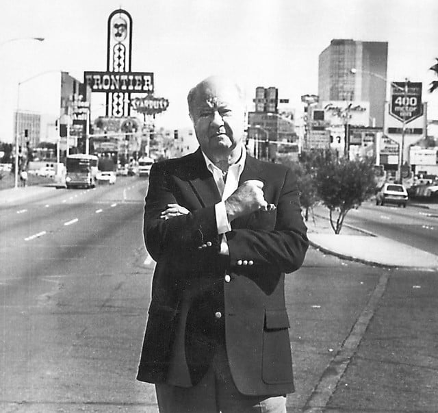 1966: Howard Hughes chega a Las Vegas
